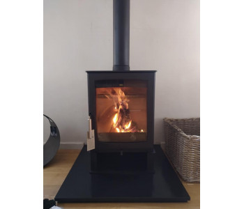 Parkray Aspect 5 Wood Burner - with stand installed in Bramley in the Surrey Hills on a slate hearth with chimney system. 